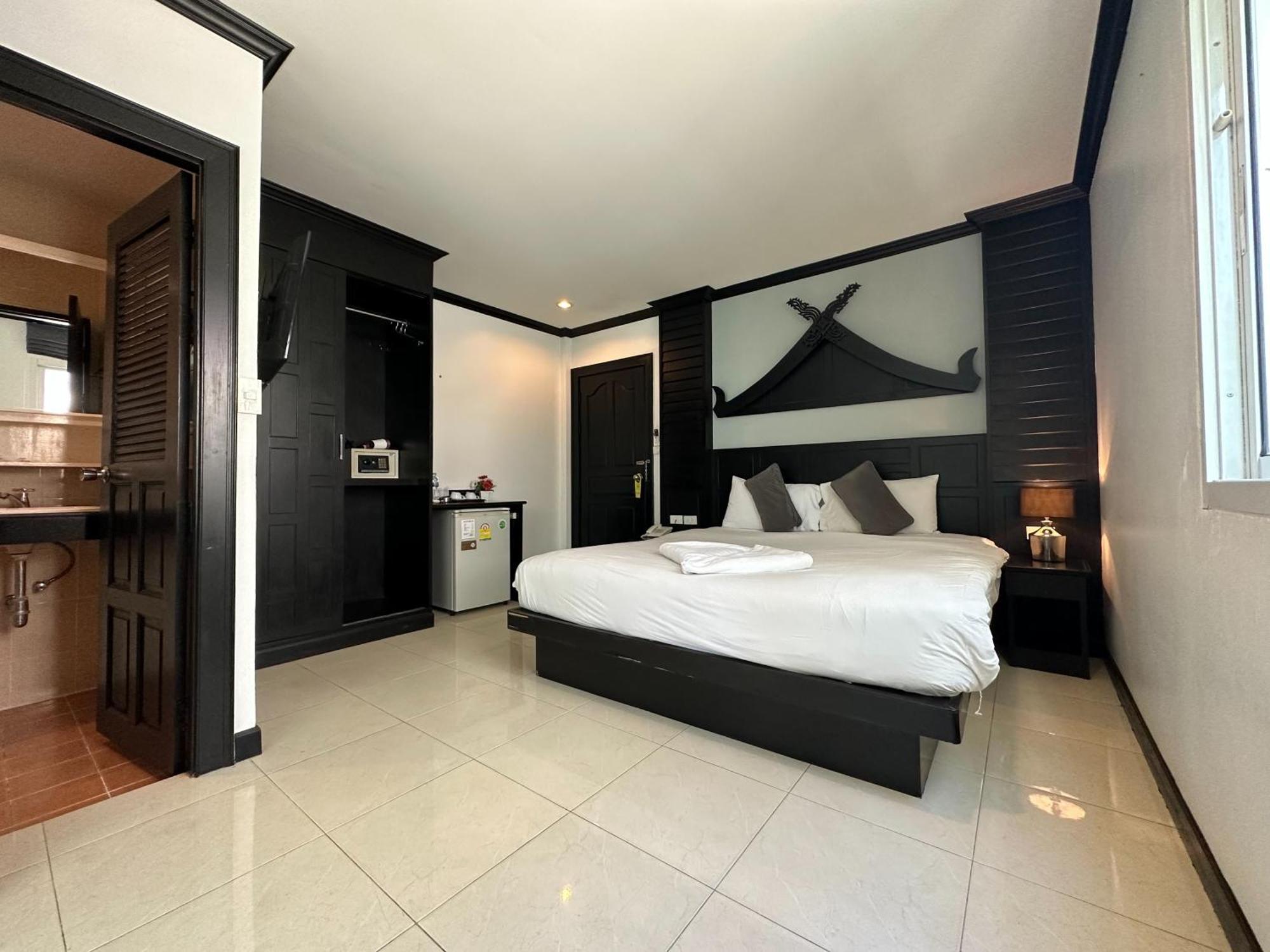 Hallo Patong Hotel Cameră foto